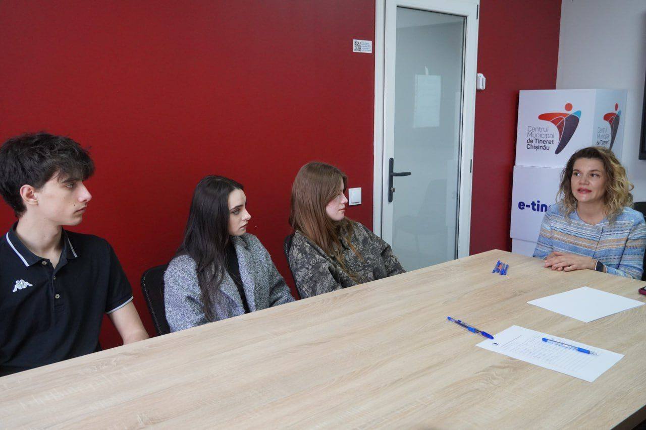 La Centrul Municipal de Tineret Chișinău a avut loc sesiunea de dezvoltare personală.