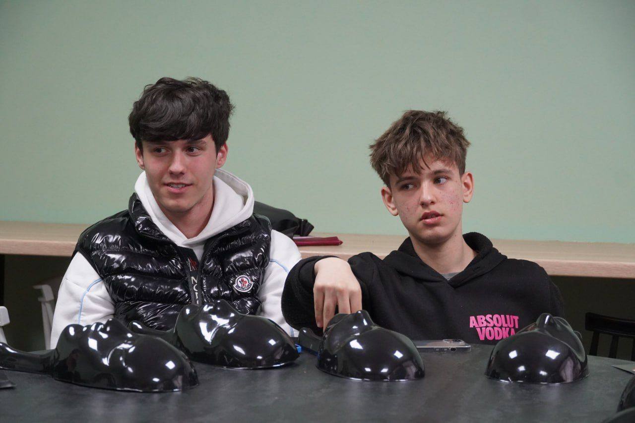 Strategie, logică și interacțiune: o nouă sesiune „Mafia” la Centrul Municipal de Tineret Chișinău