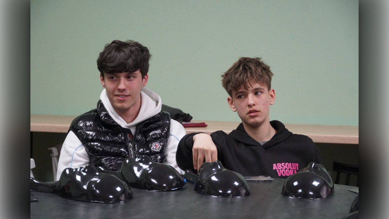 Strategie, logică și interacțiune: o nouă sesiune „Mafia” la Centrul Municipal de Tineret Chișinău