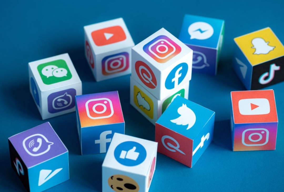 Avantajele și dezavantajele Social Media 